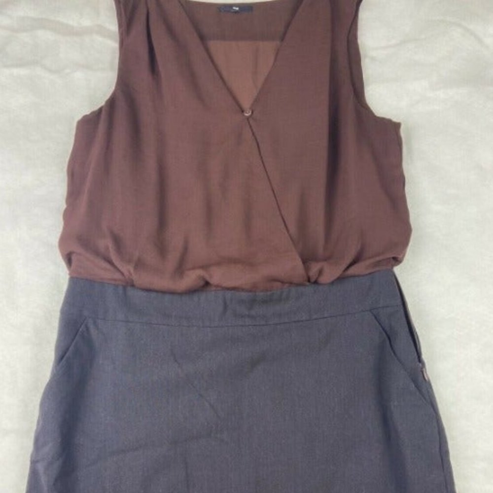 Gap women's dress size 10 two tone with pockets